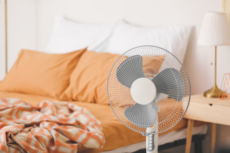 TOP TIPS FOR KEEPING COOL IN BED